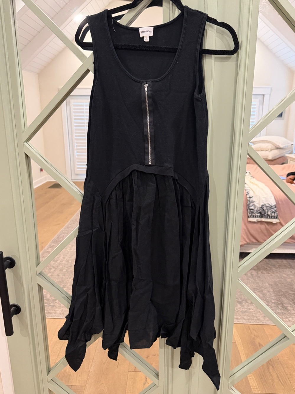For Cynthia Black Sleeveless Zip-Front Handkerchief Hem Dress